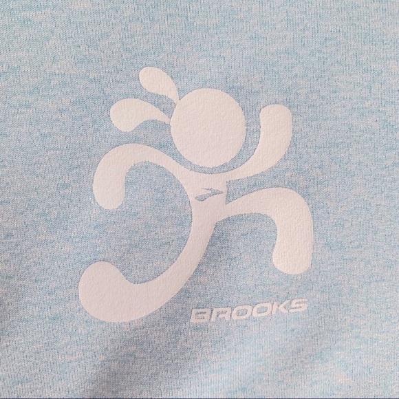 Brooks Running Distance Graphic Technical Tee Blue - Picture 7 of 13